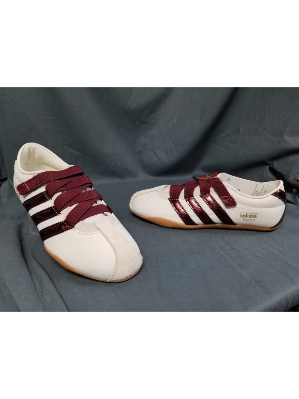 Adidas Tokyo MJ Off White/Shadow Red/Gum LA6404 Women's Size 6 NEW NO BOX